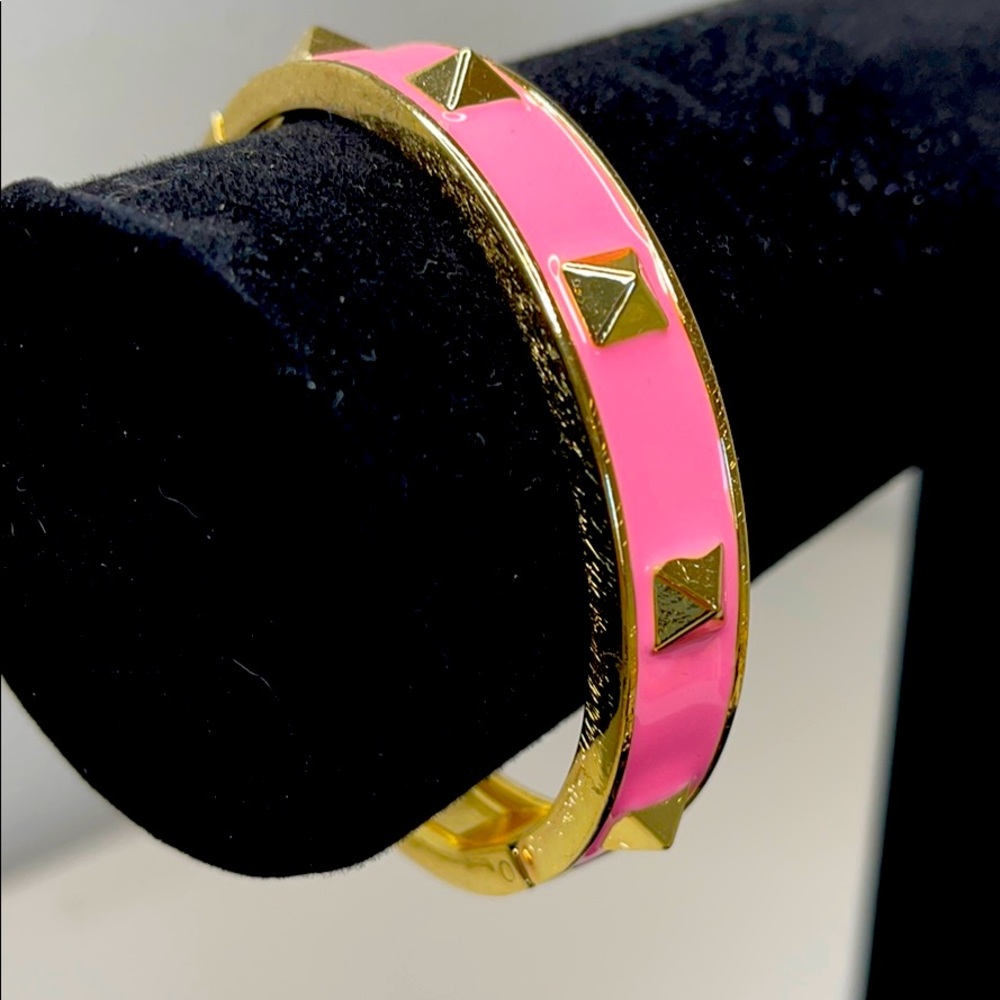 Pink & gold spike bracelet!